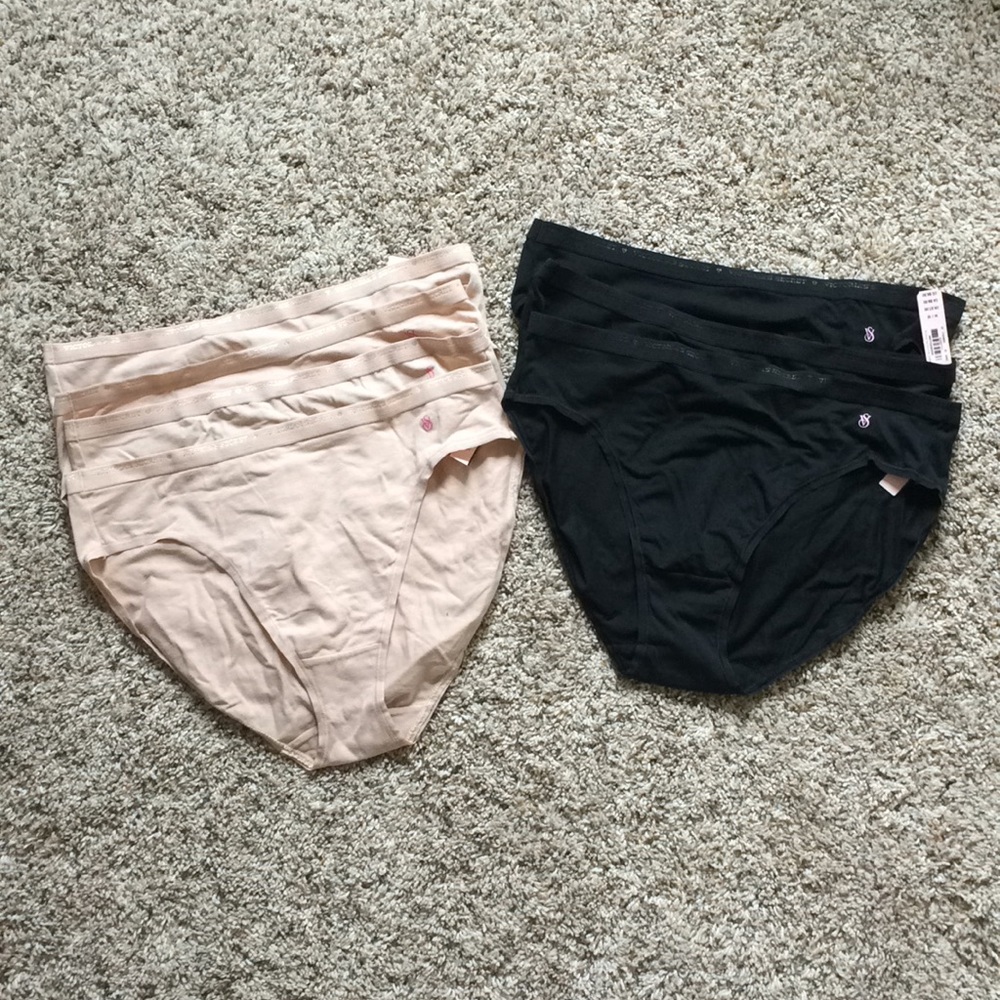 Brand new set of Victoria’s Secret cotton undies